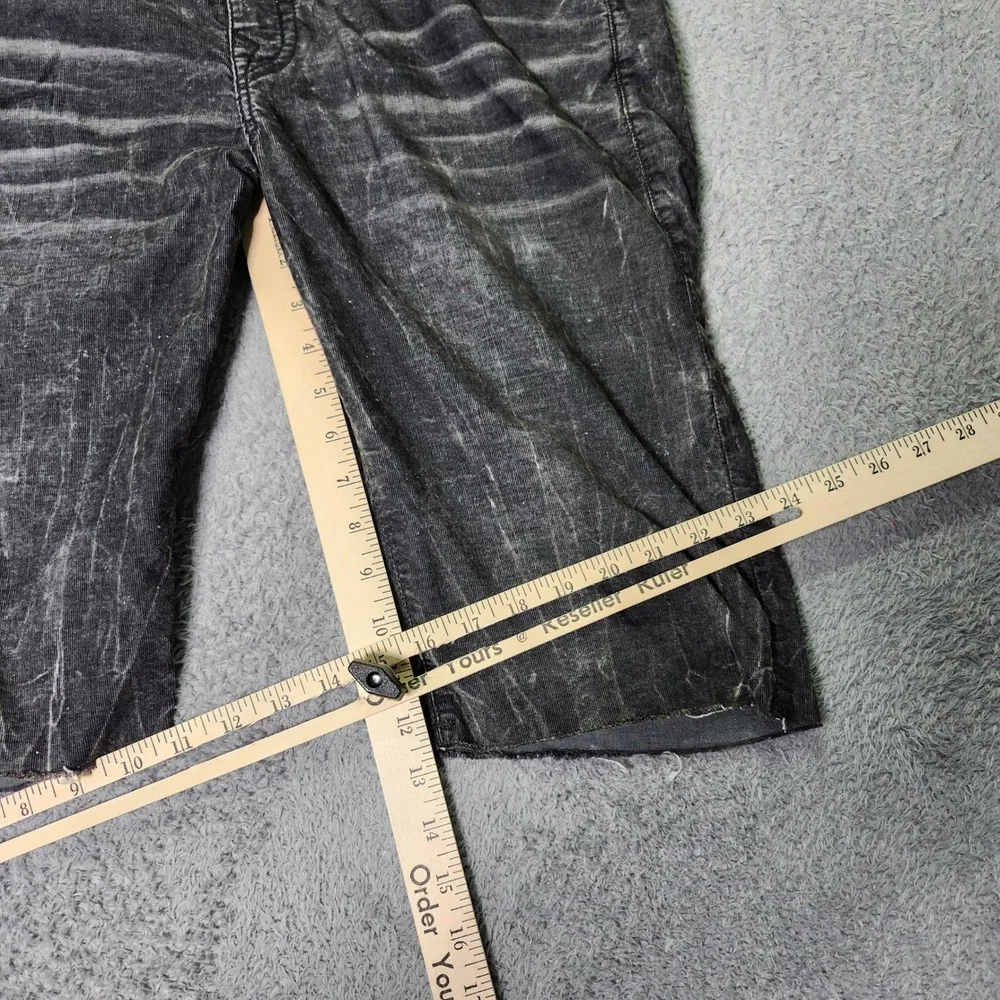 True Religion Mens 33 Ricky Relaxed Straight Shorts Gray Acid Wash Corduroy
